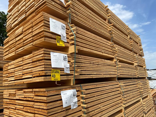 Ca. 60x douglas planken fijnbezaagd, 18x200mm, lengte 400cm - afbeelding 4 van  4