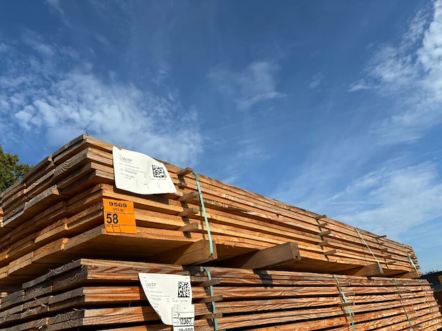 Ca. 60x douglas planken fijnbezaagd, 18x200mm, lengte 400cm - afbeelding 4 van  4