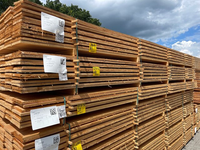 Ca. 60x douglas planken fijnbezaagd, 18x200mm, lengte 500cm - afbeelding 4 van  4