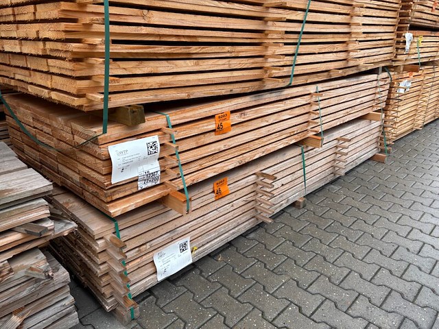 Ca. 60x douglas planken fijnbezaagd, 22x200mm, lengte 300cm - afbeelding 4 van  4