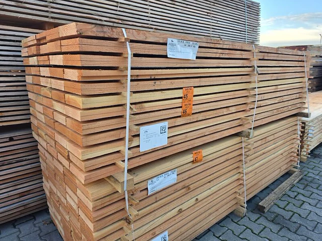 Ca. 60x douglas planken fijnbezaagd, 22x200mm, lengte 300cm - afbeelding 4 van  4