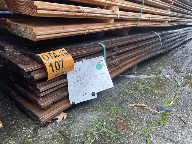 Ca. 60x douglas wisselsponning, 18x145mm, lengte 400cm - afbeelding 2 van  3