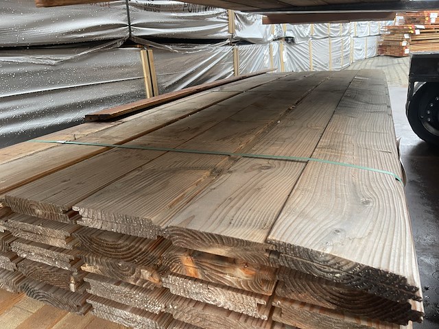 Ca. 60x douglas wisselsponning, 18x190mm, lengte 300cm - afbeelding 1 van  3