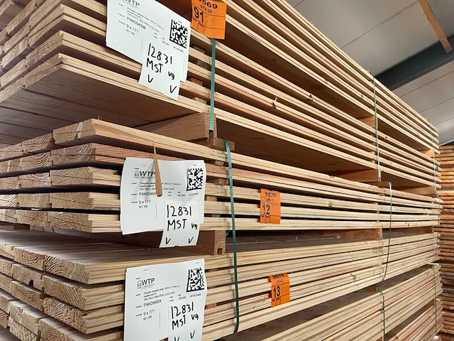 Ca. 60x douglas zweeds rabat, 21x190mm, lengte 300cm - afbeelding 4 van  4