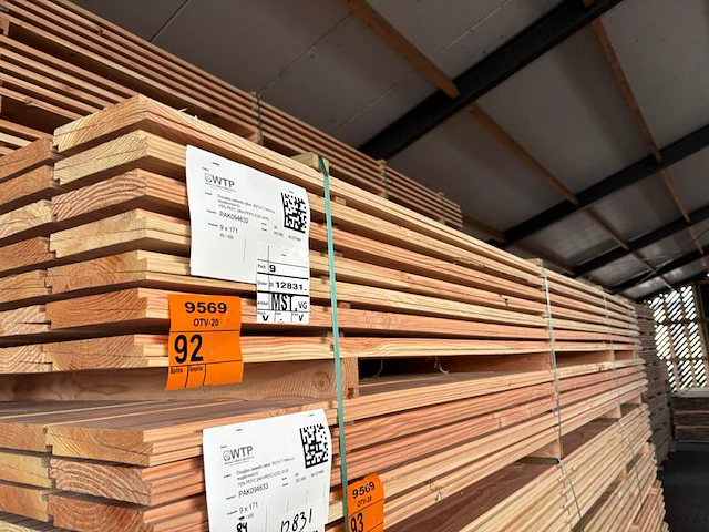 Ca. 60x douglas zweeds rabat, 21x190mm, lengte 400cm - afbeelding 4 van  4