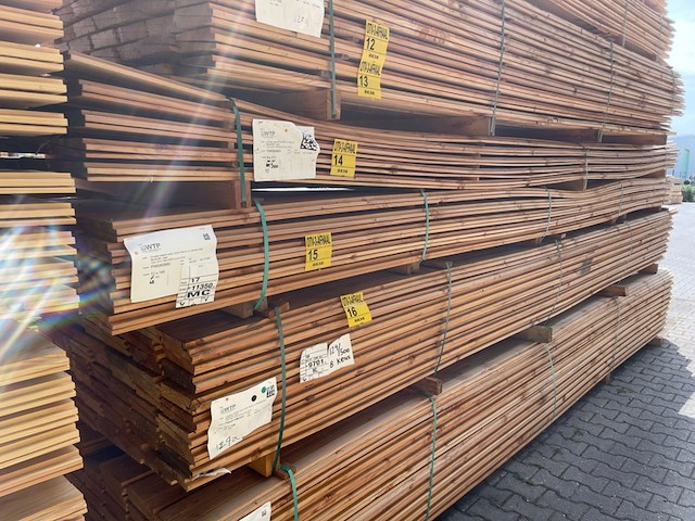 Ca. 60x douglas zweeds rabat, 26x160mm, lengte 500cm - afbeelding 4 van  4