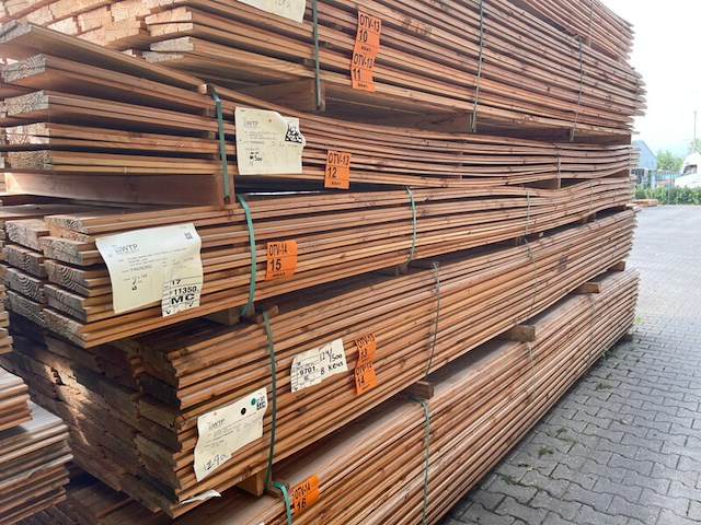 Ca. 60x douglas zweeds rabat, 26x160mm, lengte 500cm - afbeelding 4 van  4