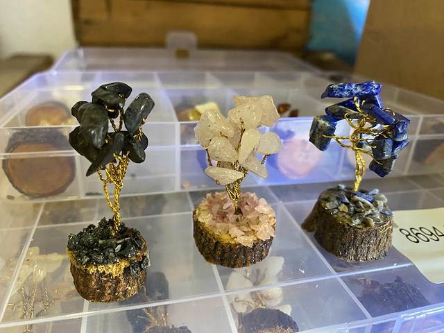 Ca. 60x edelstenen boompjes diverse soorten - afbeelding 2 van  3