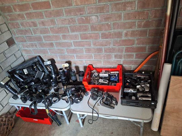 Ca. 60x foto camera's, divers, zwart, onbekend - afbeelding 3 van  5