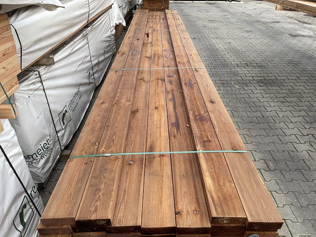 Ca. 60x grenen balken geschaafd bruin geïmpregneerd, 45x145mm, lengte 600cm - afbeelding 1 van  3