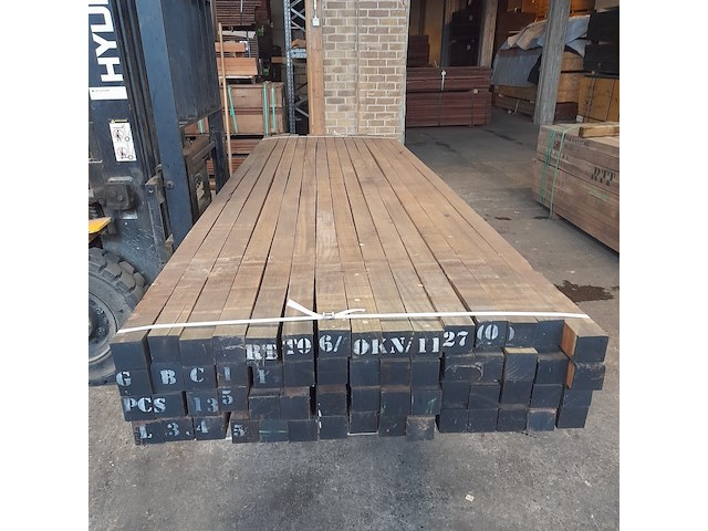 Ca. 60x hardhouten paal, 7 x 7 x 350 cm - afbeelding 2 van  4
