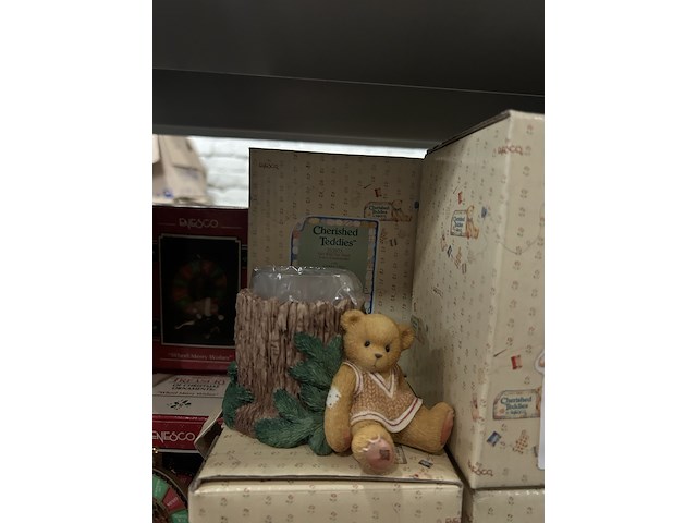 Ca. 60x knuffels/speelgoed cherished teddies, enesco, neca - afbeelding 7 van  9
