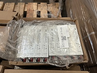 Ca. 60x led driver 3aaa, hyl-030r0500g210 tp - afbeelding 1 van  3