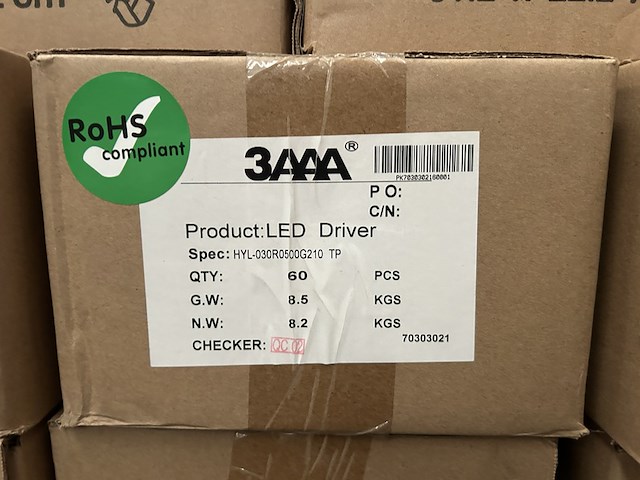 Ca. 60x led driver 3aaa, hyl-030r0500g210 tp - afbeelding 2 van  3