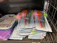 Ca. 60x rugzakken en schoolartikelen voor kinderen, w.o. disney, brica, trolls - afbeelding 2 van  5