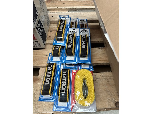 Ca. 60x schouderband, cortina, tamron - afbeelding 2 van  4