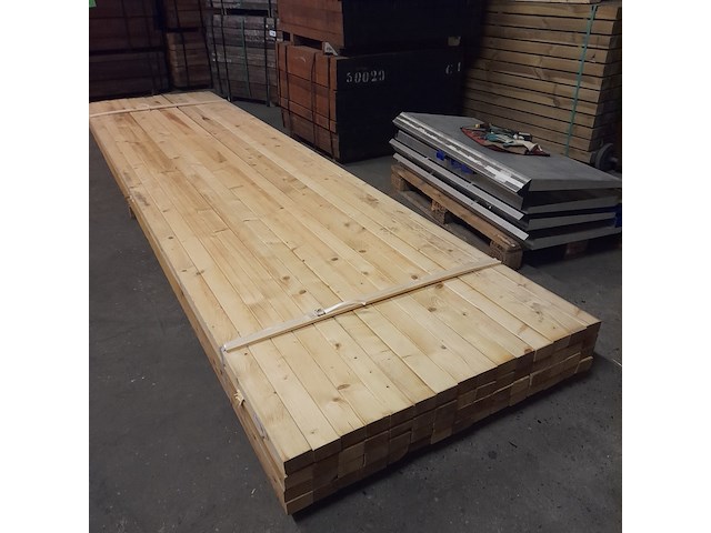 Ca. 60x vuren balk geschaafd, 4,5 x 7 x 420 cm - afbeelding 1 van  6