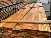 Ca. 62x douglas loopdekdelen, 25x140mm, lengte 300cm - afbeelding 1 van  3