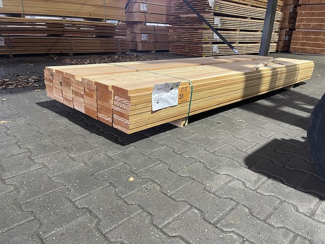 Ca. 62x douglas vlonderplanken, 25x140mm, lengte 300cm - afbeelding 4 van  4