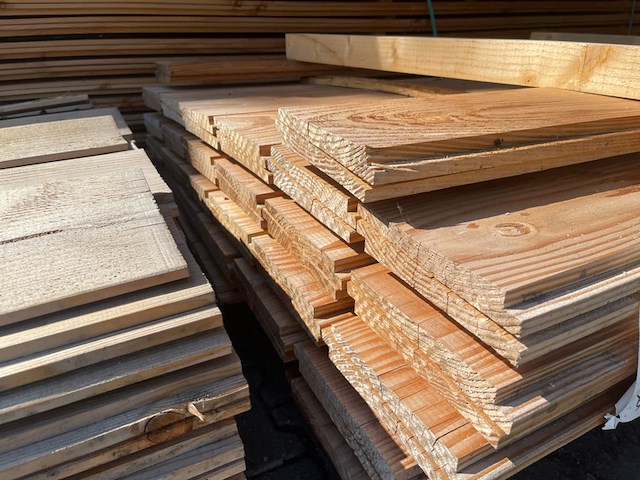 Ca. 62x douglas zweeds rabat, 26x190mm, lengte 400cm - afbeelding 3 van  3