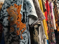Ca. 63x chinees oosterse kleding - afbeelding 5 van  10