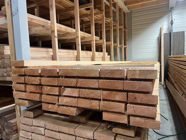 Ca. 63x douglas 50x150x4000mm bezaagd - afbeelding 3 van  3