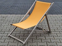Ca. 63x houten strandstoel met gekleurde zitting | rood, oranje en geel - afbeelding 2 van  7