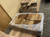 Ca. 63x ipé country grade planken ruw, 27x130mm, lengte 35cm - afbeelding 1 van  3