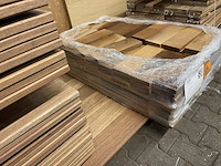 Ca. 63x ipé country grade planken ruw, 27x130mm, lengte 35cm - afbeelding 2 van  3