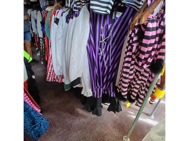Ca. 63x piratenkleding - afbeelding 1 van  4