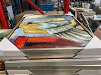 Ca. 63x schilderijen in lijst, abstracte en figuratieve afbeeldingen - afbeelding 3 van  5