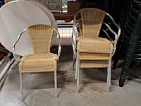 Ca. 63x terras stoelen met 16 tafels - afbeelding 10 van  17