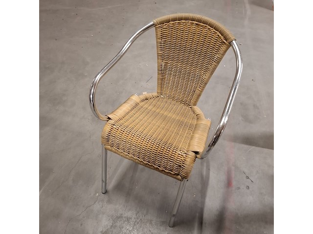 Ca. 63x terras stoelen met 16 tafels - afbeelding 12 van  17
