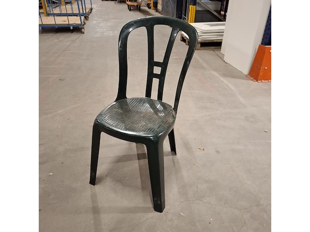 Ca. 63x terras stoelen met 16 tafels - afbeelding 16 van  17