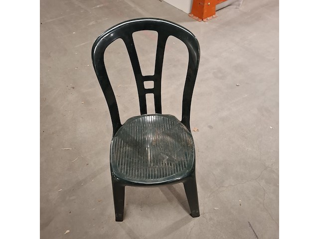Ca. 63x terras stoelen met 16 tafels - afbeelding 17 van  17