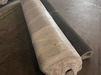 Ca. 64,32m2 kunstgras, 10 mm hoog, wit - afbeelding 1 van  2