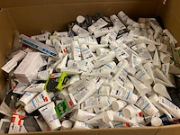 Ca. 645x persoonlijke verzorging, gillette, niveau, l'oreal etc. - afbeelding 4 van  8