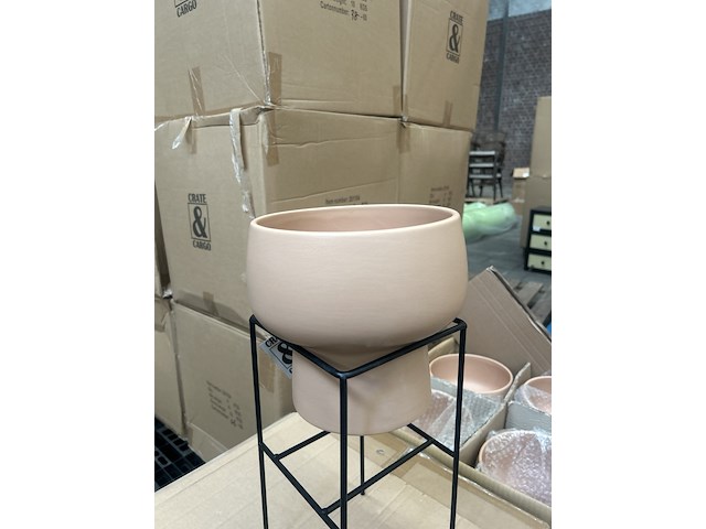 Ca. 64x bloempot op standaard, crate & cargo - afbeelding 2 van  5