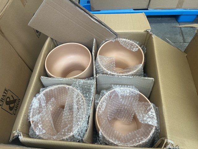 Ca. 64x bloempot op standaard, crate & cargo - afbeelding 3 van  5