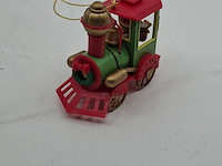 Ca. 64x diverse beeldjes, o.a. cherished teddies - afbeelding 2 van  19