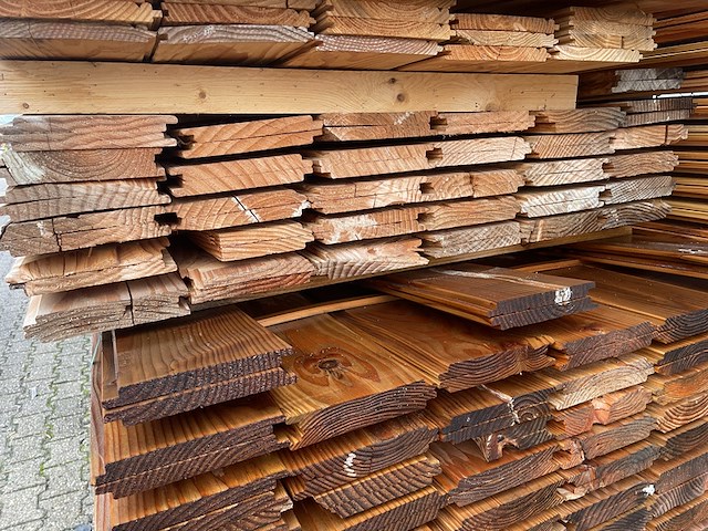 Ca. 64x douglas wisselsponning, 18x190mm, lengte 500cm - afbeelding 3 van  3