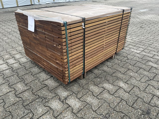Ca. 64x guyana ipé planken geschaafd , 25x140mm, lengte 155cm - afbeelding 2 van  4