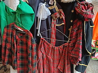Ca. 64x schotse feestkleding - afbeelding 2 van  6