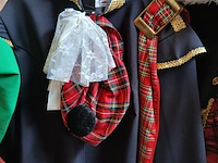 Ca. 64x schotse feestkleding - afbeelding 3 van  6