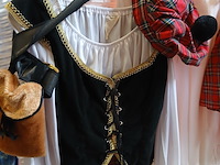 Ca. 64x schotse feestkleding - afbeelding 5 van  6