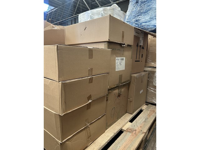 Ca. 650x wereldstekker, reisadapter world-universal to cee 7/7, goobay - afbeelding 6 van  6