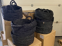 Ca. 65x diverse afmetingen handgemaakte manden - afbeelding 2 van  8