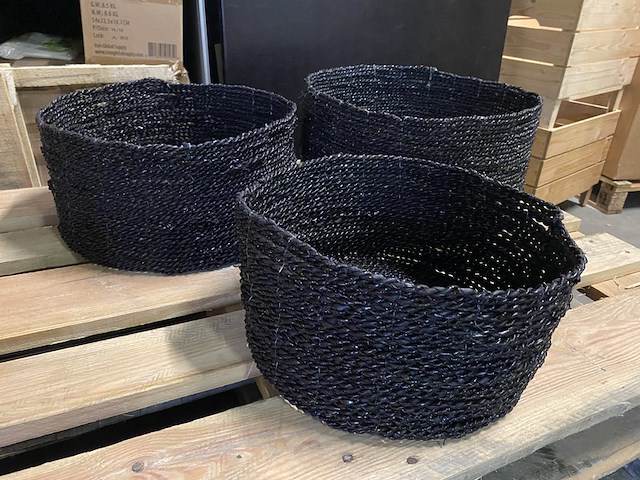 Ca. 65x diverse afmetingen handgemaakte manden - afbeelding 4 van  8