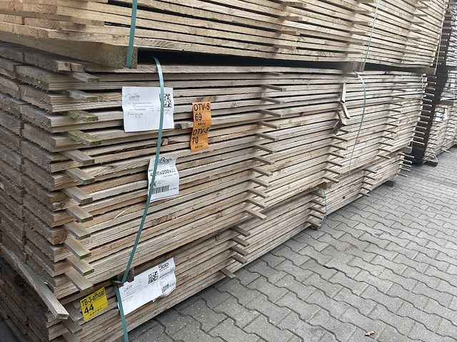 Ca. 65x douglas planken fijnbezaagd, 22x200mm, lengte 400cm - afbeelding 4 van  4