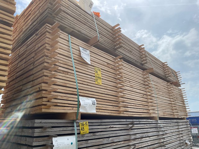 Ca. 65x douglas planken fijnbezaagd, 22x200mm, lengte 400cm - afbeelding 4 van  4